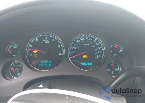 2008 Chevrolet Tahoe Ls z USA, uszkodzony, nr VIN 1GNFC13C58R184900